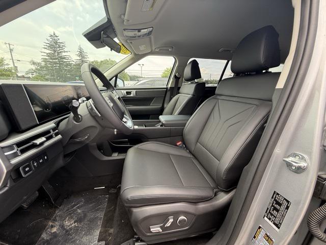 new 2025 Hyundai Santa Fe car, priced at $36,015