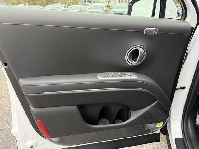 new 2026 Hyundai SANTA FE HEV car, priced at $49,290