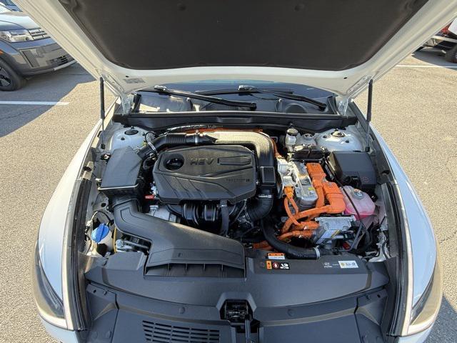 used 2022 Hyundai Sonata Hybrid car, priced at $24,329
