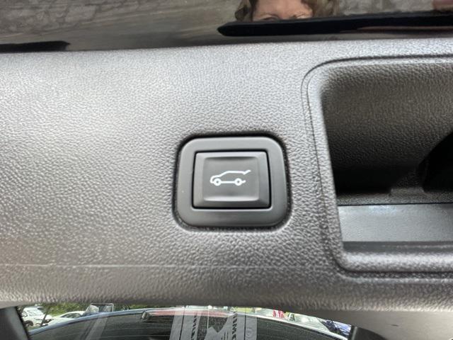 used 2022 GMC Terrain car, priced at $28,389