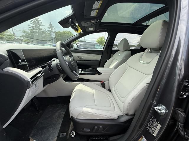 new 2025 Hyundai TUCSON Hybrid car, priced at $41,015