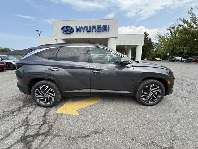 new 2025 Hyundai TUCSON Hybrid car, priced at $41,015