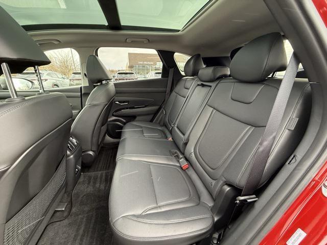 used 2025 Hyundai TUCSON Hybrid car, priced at $37,929