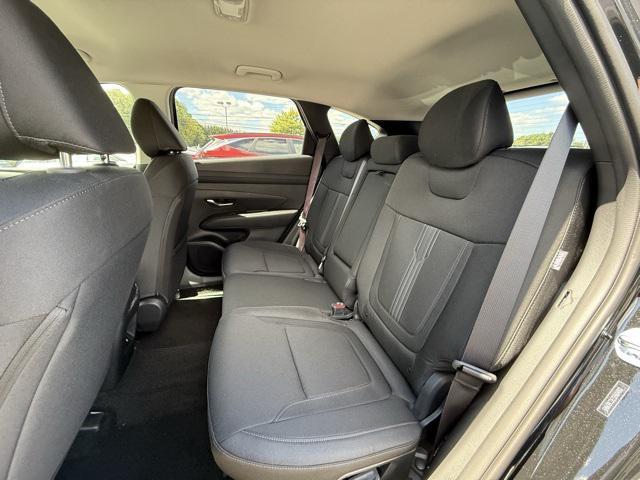 new 2025 Hyundai Tucson car, priced at $30,225