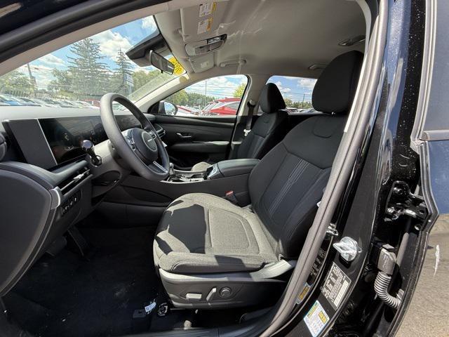 new 2025 Hyundai Tucson car, priced at $30,225