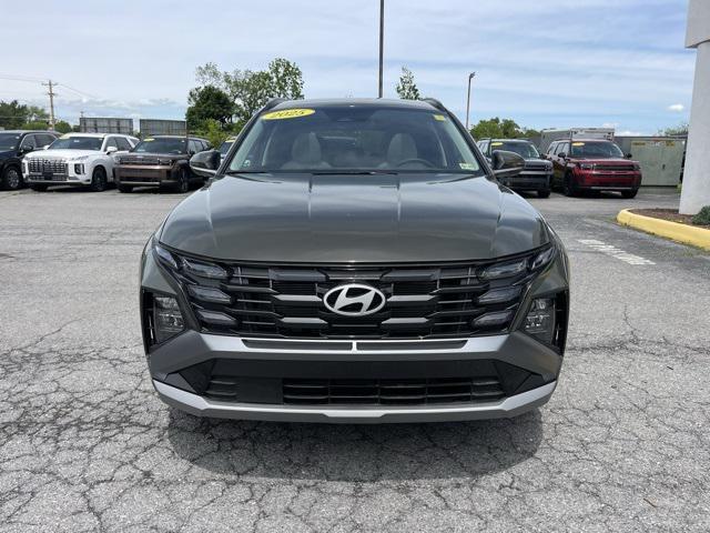 new 2025 Hyundai Tucson car, priced at $32,685