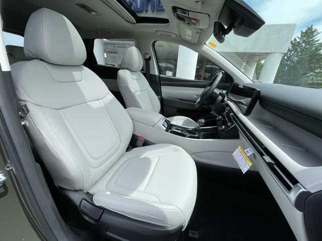 new 2025 Hyundai Tucson car, priced at $32,685
