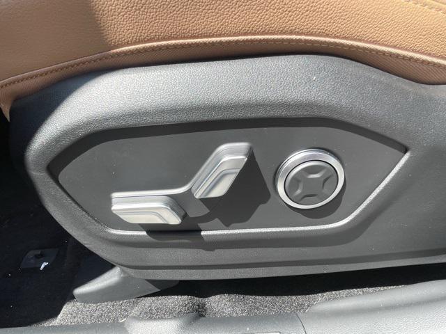 new 2025 Hyundai Santa Fe car, priced at $42,745