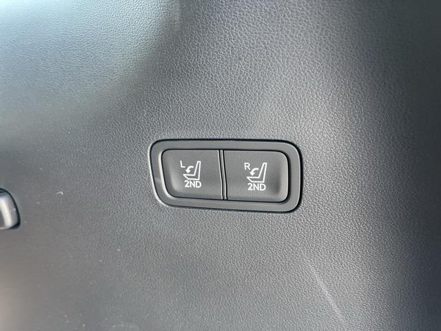 new 2025 Hyundai Santa Fe car, priced at $42,745
