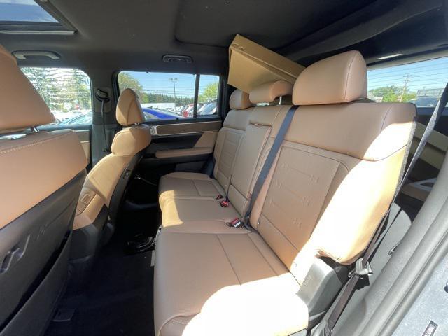 new 2025 Hyundai Santa Fe car, priced at $42,745