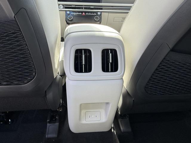 new 2025 Hyundai Tucson car, priced at $39,690
