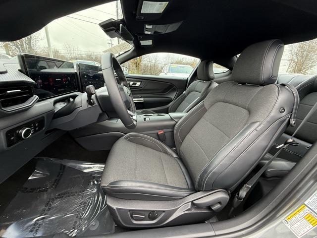 used 2025 Ford Mustang car, priced at $30,995