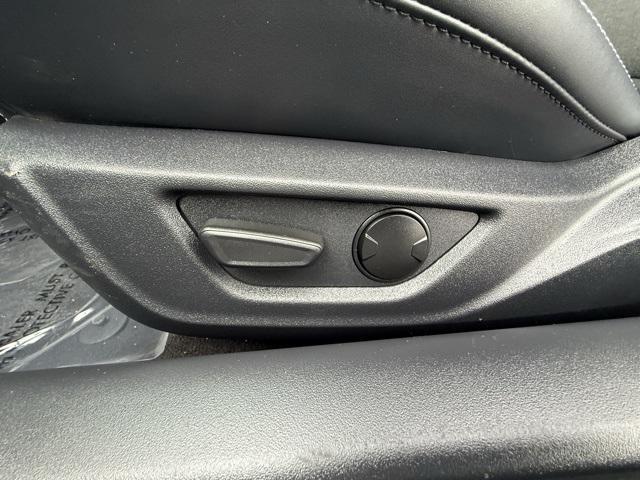 used 2025 Ford Mustang car, priced at $30,995