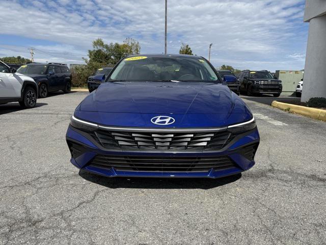 new 2025 Hyundai Elantra car, priced at $22,035