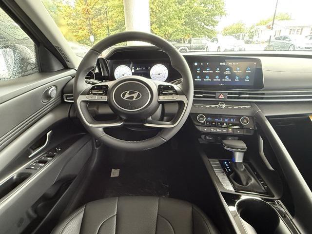 new 2025 Hyundai Elantra car, priced at $26,941