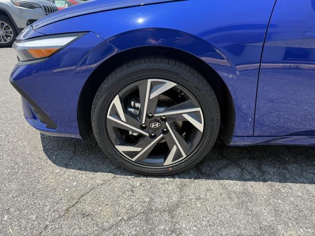 new 2025 Hyundai Elantra car, priced at $25,845