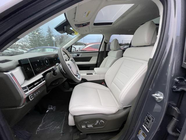 new 2025 Hyundai Santa Fe car, priced at $45,935