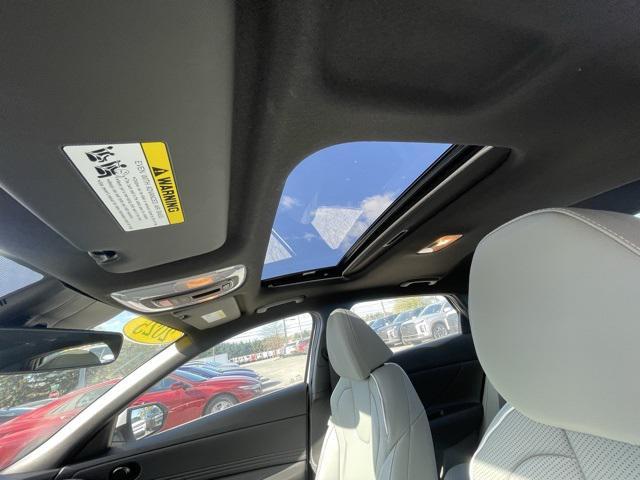 new 2025 Hyundai Elantra car, priced at $29,500