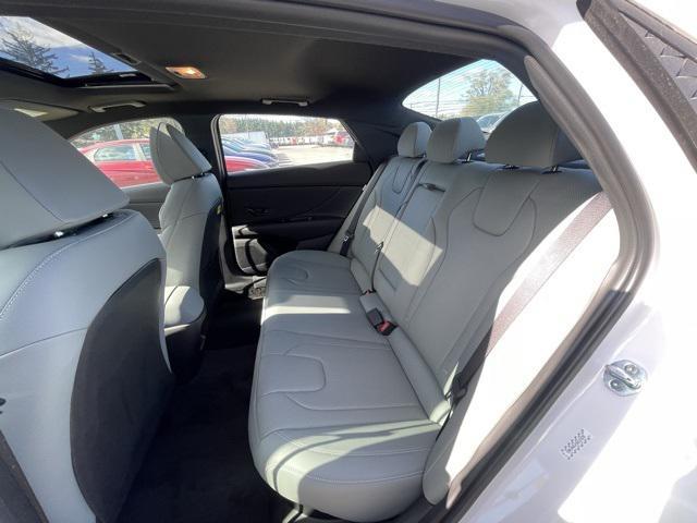 new 2025 Hyundai Elantra car, priced at $29,500