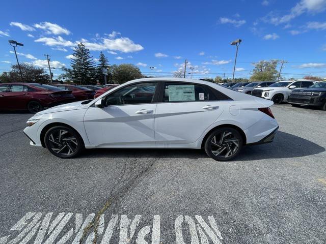 new 2025 Hyundai Elantra car, priced at $29,500