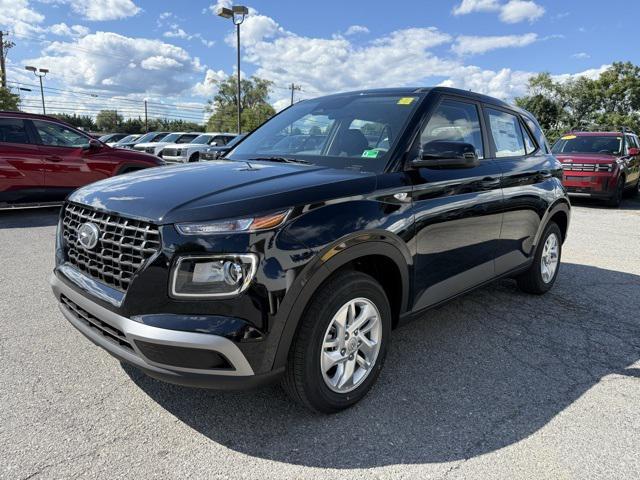 new 2025 Hyundai Venue car, priced at $22,070
