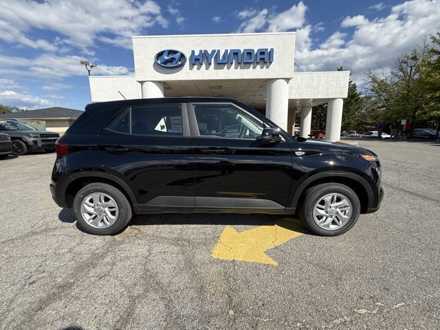 new 2025 Hyundai Venue car, priced at $22,070