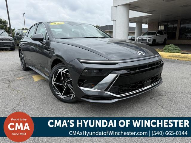 new 2025 Hyundai Sonata car, priced at $29,685