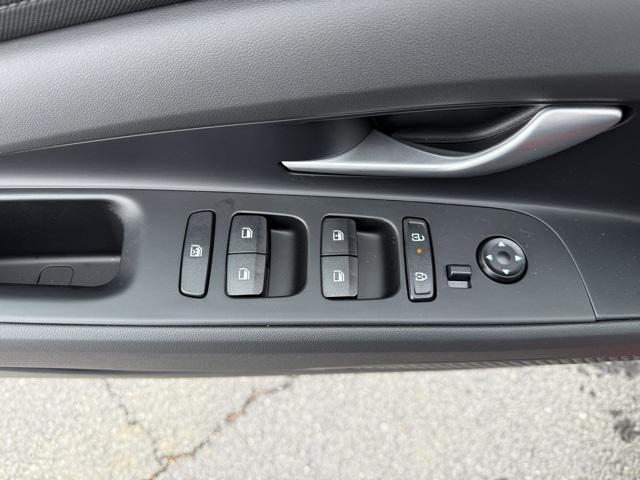 new 2025 Hyundai Elantra car, priced at $22,535