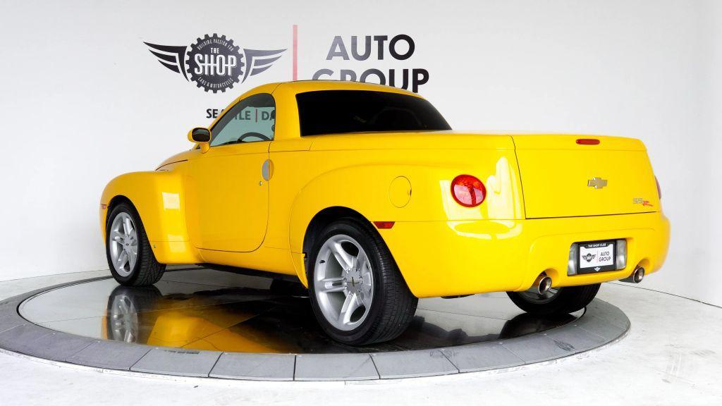 used 2006 Chevrolet SSR car, priced at $26,700
