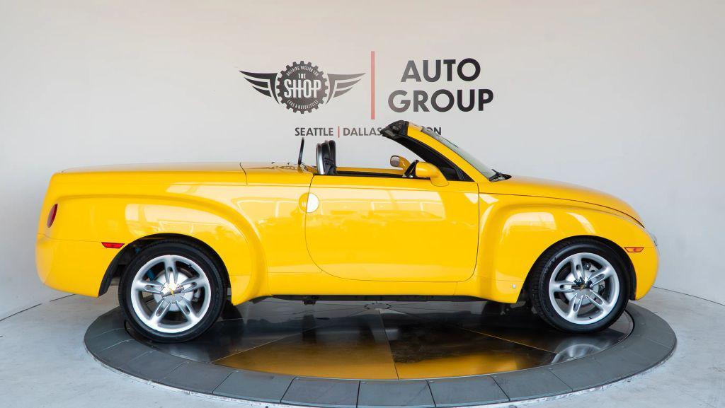 used 2006 Chevrolet SSR car, priced at $26,700