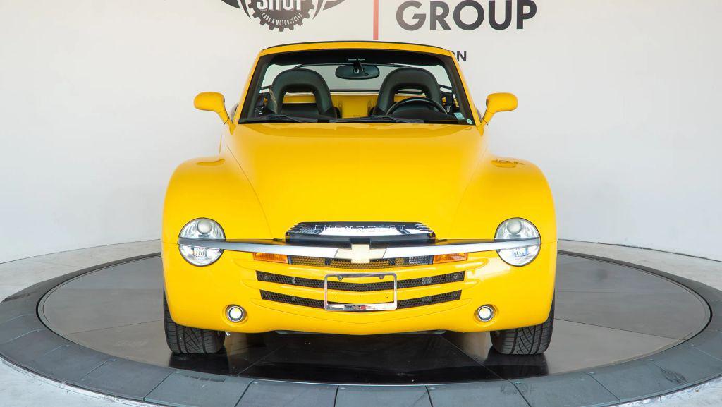 used 2006 Chevrolet SSR car, priced at $26,700