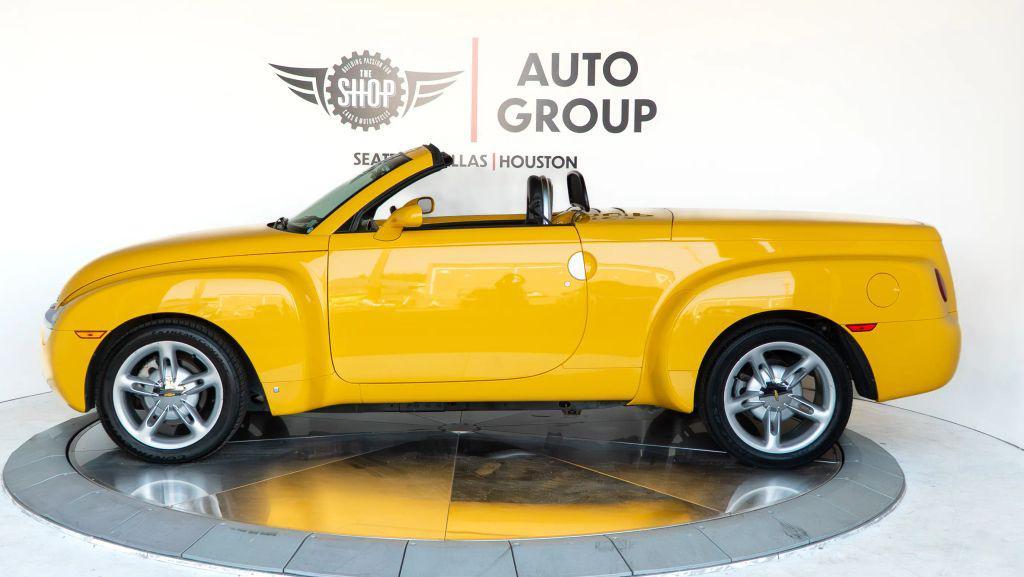 used 2006 Chevrolet SSR car, priced at $26,700