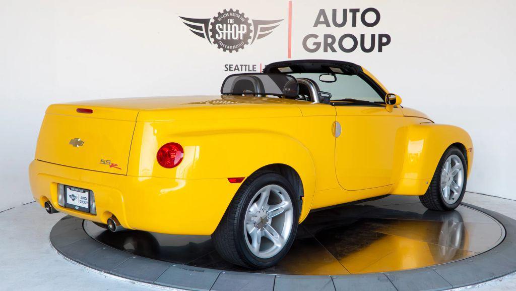 used 2006 Chevrolet SSR car, priced at $26,700