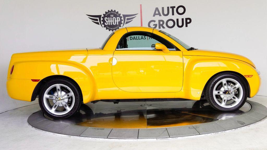 used 2006 Chevrolet SSR car, priced at $26,700