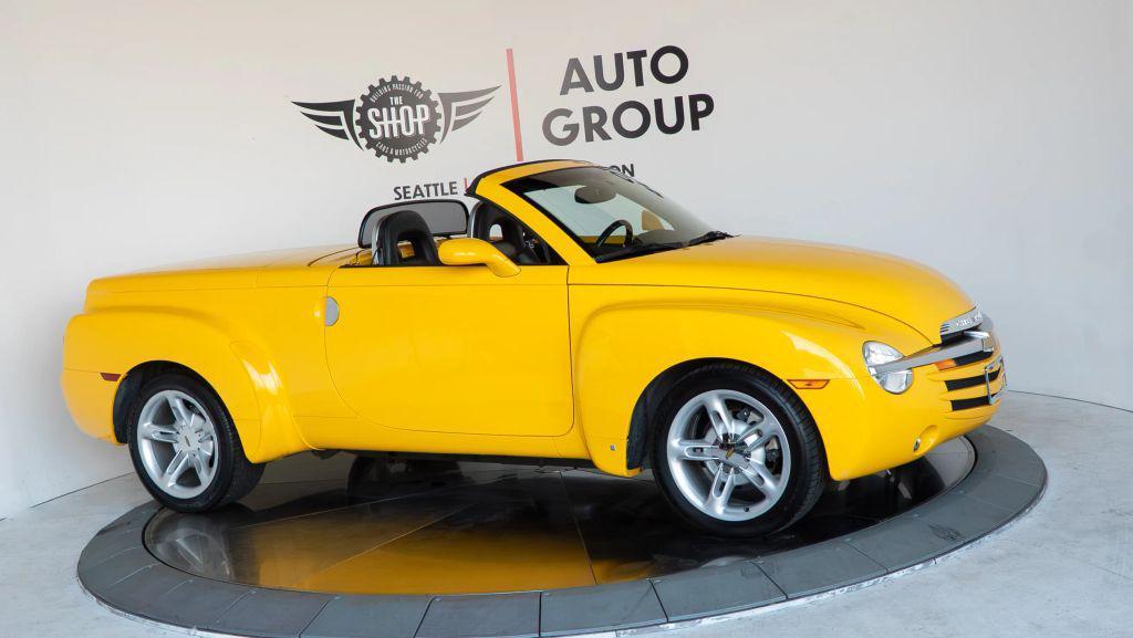 used 2006 Chevrolet SSR car, priced at $26,700