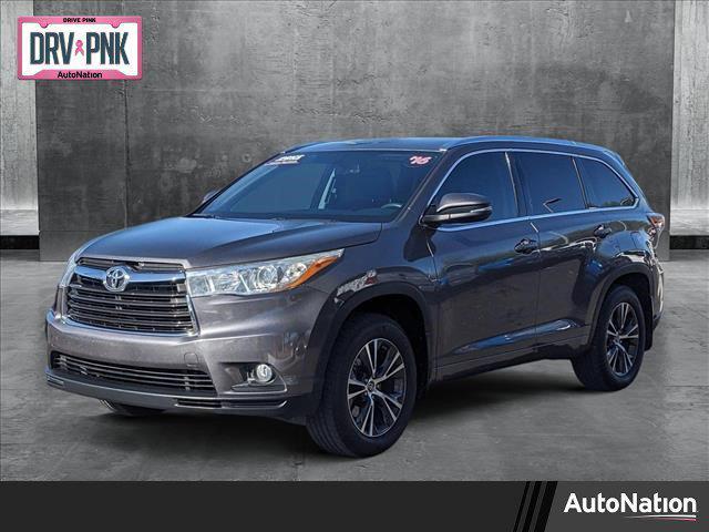 used 2016 Toyota Highlander car, priced at $18,533