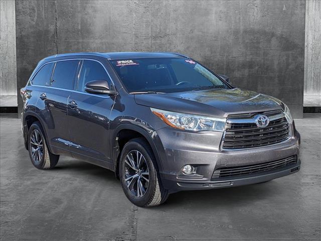 used 2016 Toyota Highlander car, priced at $18,533