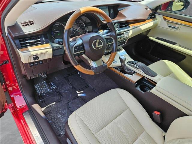 used 2016 Lexus ES 300h car, priced at $21,614