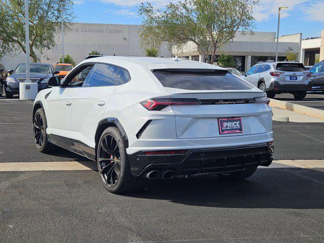 used 2022 Lamborghini Urus car, priced at $220,987