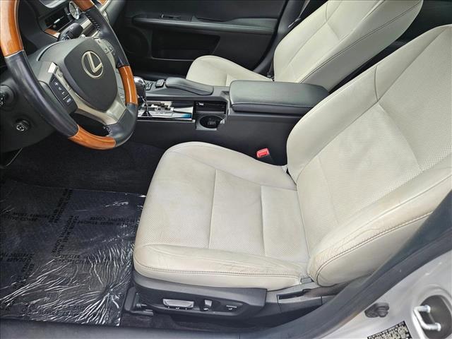used 2013 Lexus ES 300h car, priced at $15,986