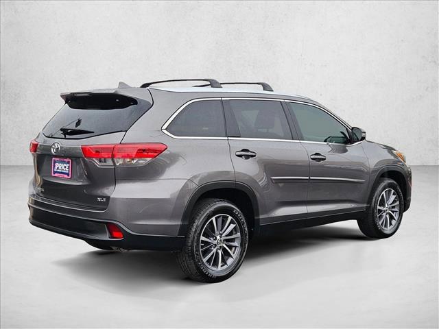 used 2019 Toyota Highlander car, priced at $23,395