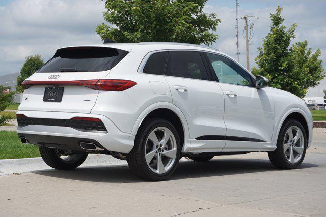 new 2025 Audi Q5 car, priced at $58,475