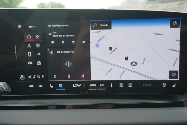 new 2025 Audi Q6 e-tron car, priced at $70,840