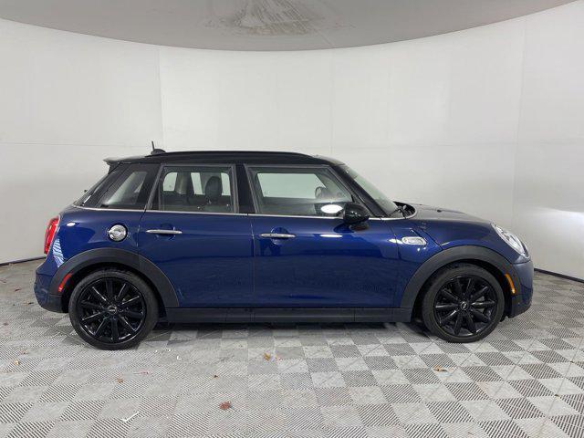 used 2018 MINI Hardtop car, priced at $19,500