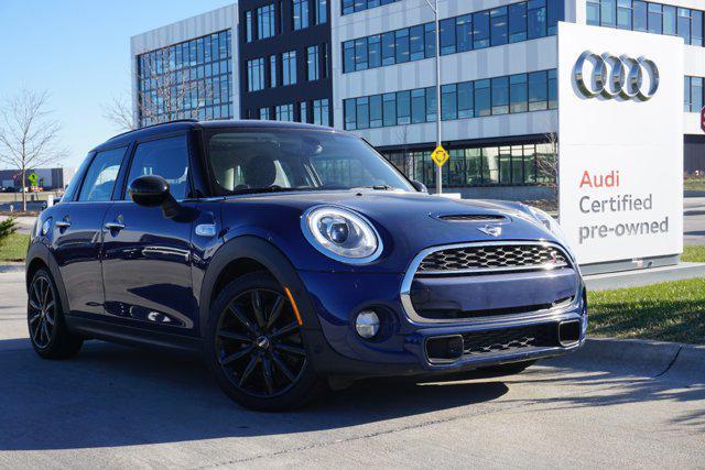 used 2018 MINI Hardtop car, priced at $17,500