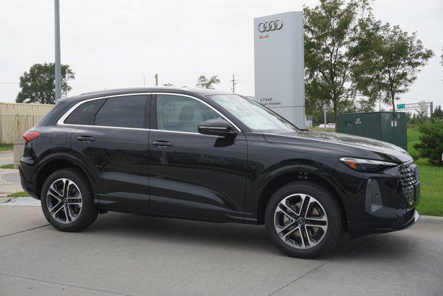 new 2025 Audi Q5 car, priced at $53,425