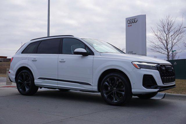 new 2025 Audi Q7 car, priced at $77,750