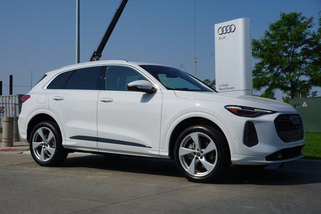 new 2025 Audi Q5 car, priced at $61,300