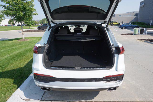 new 2025 Audi Q5 car, priced at $61,300