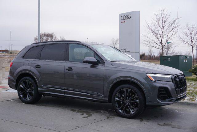 new 2025 Audi Q7 car, priced at $77,750